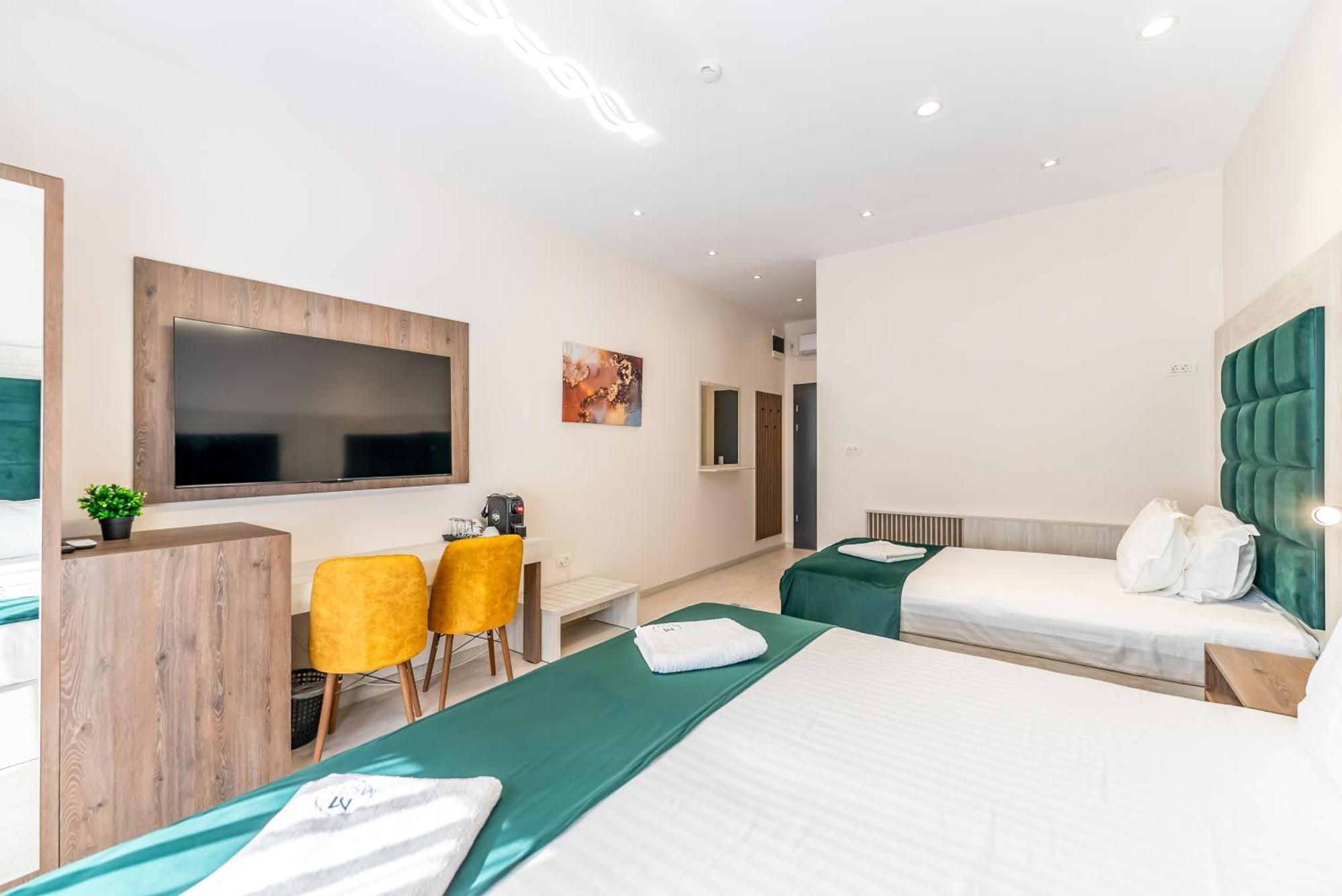 M City Aparthotel Arad Phòng bức ảnh
